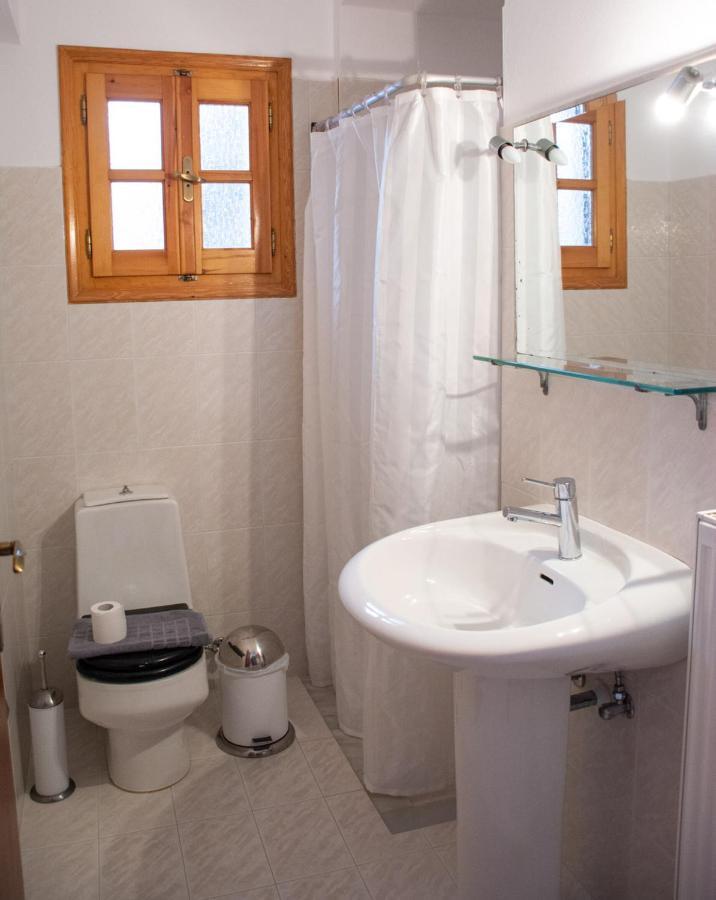 Mokos Rooms Perdhika Exteriör bild